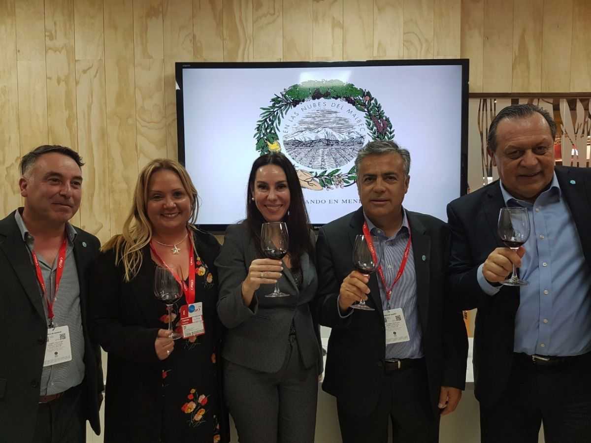 España: Cornejo presentó el Prototipo de Turismo del Vino desarrollado en Mendoza