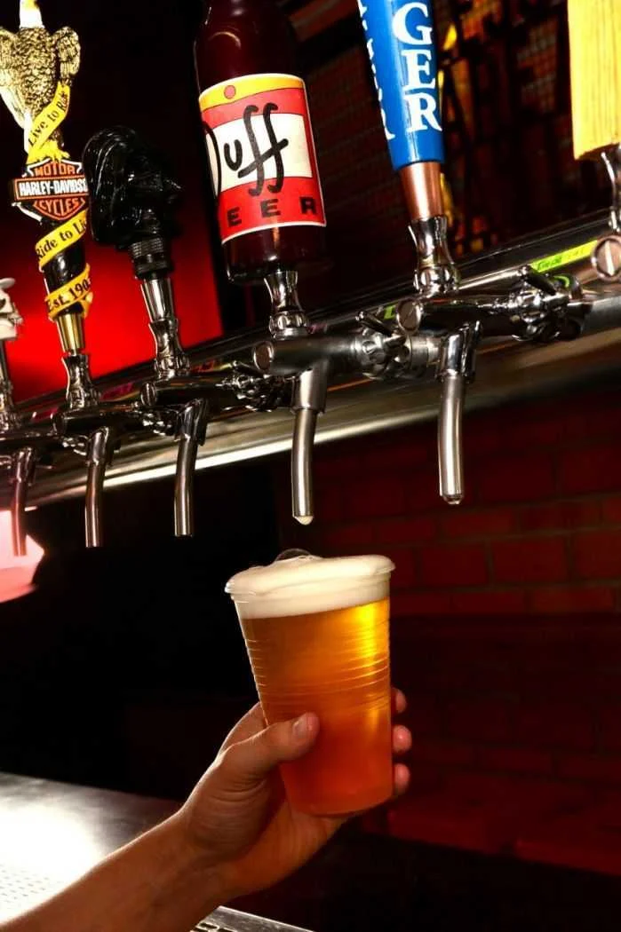 Hell&rsquo;s Pizza inicia sus Hot Sessions con Dj&rsquo;s invitados y degustación de cerveza Imperial