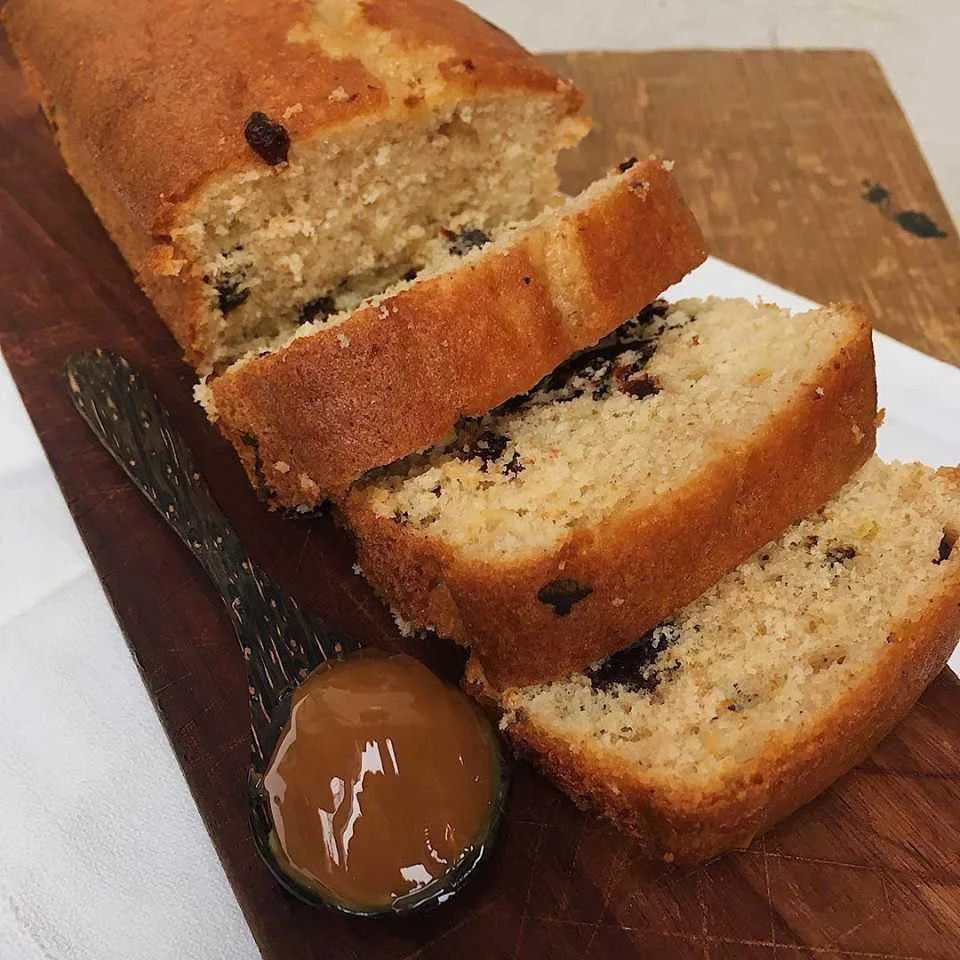 BUDÍN DE BANANA SPLIT INTEGRAL