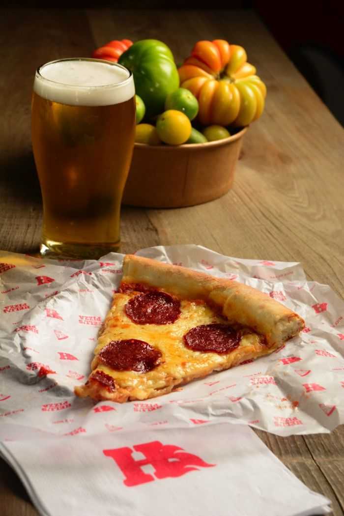 Pizza de pepperoni New York Style