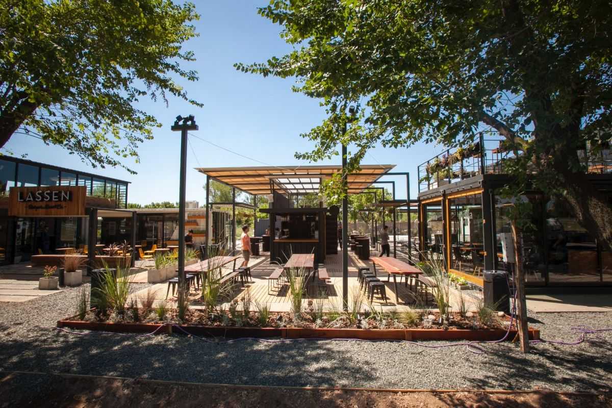Lassen Burger Haus & Co. invita a celebrar en Pilar el Día de la Madre con una propuesta infalible al aire libre