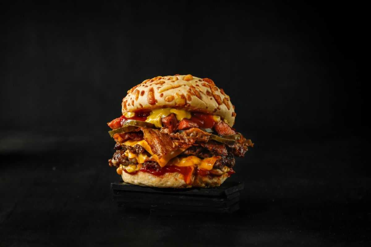 Bruce Grill Station combate el invierno con sus smash burgers a precio especial