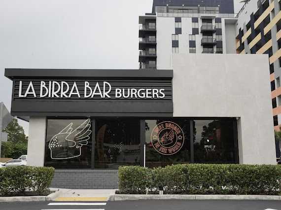 LA BIRRA BAR ABRIÓ SU TERCER LOCAL EN MIAMI