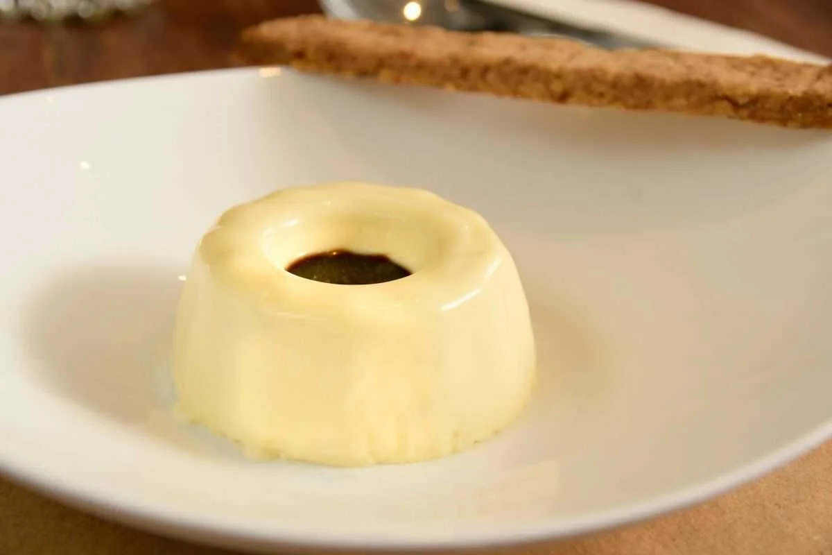 PANNA COTTA CON ALMÍBAR DE CAFÉ