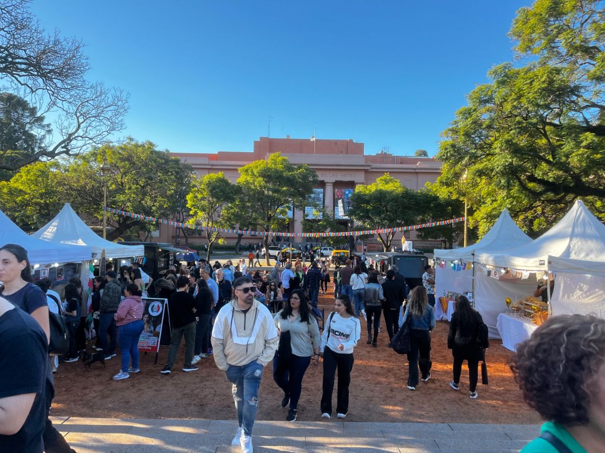 “Feria Experiencia Gourmet”: la feria que celebra los sabores con sello propio y el arte al aire libre llega a Recoleta