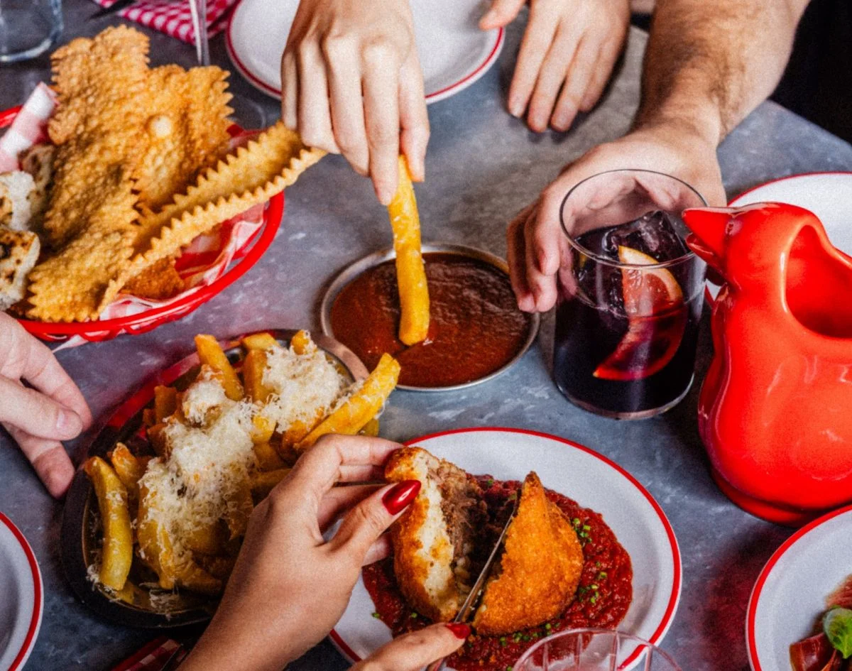 20 de julio - Día del Amigo Planes y salidas para festejar en buena compañía