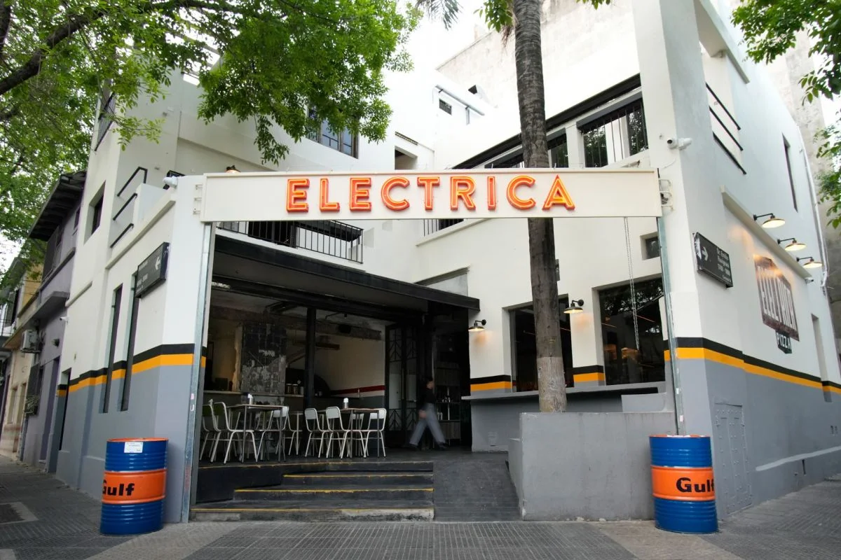 Apertura: Eléctrica Pizza abre su segundo local en Palermo con una novedosa propuesta gastronómica y un bar cultural