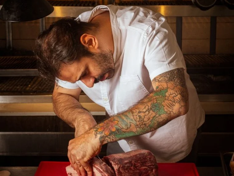  Madre Rojas: una institución moderna de la carne argentina